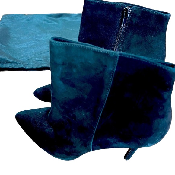 Charles By Charles David Black Suede Bootie 8.5 - Picture 5 of 12